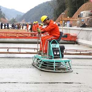 �ͻ���������-��ƺ��е